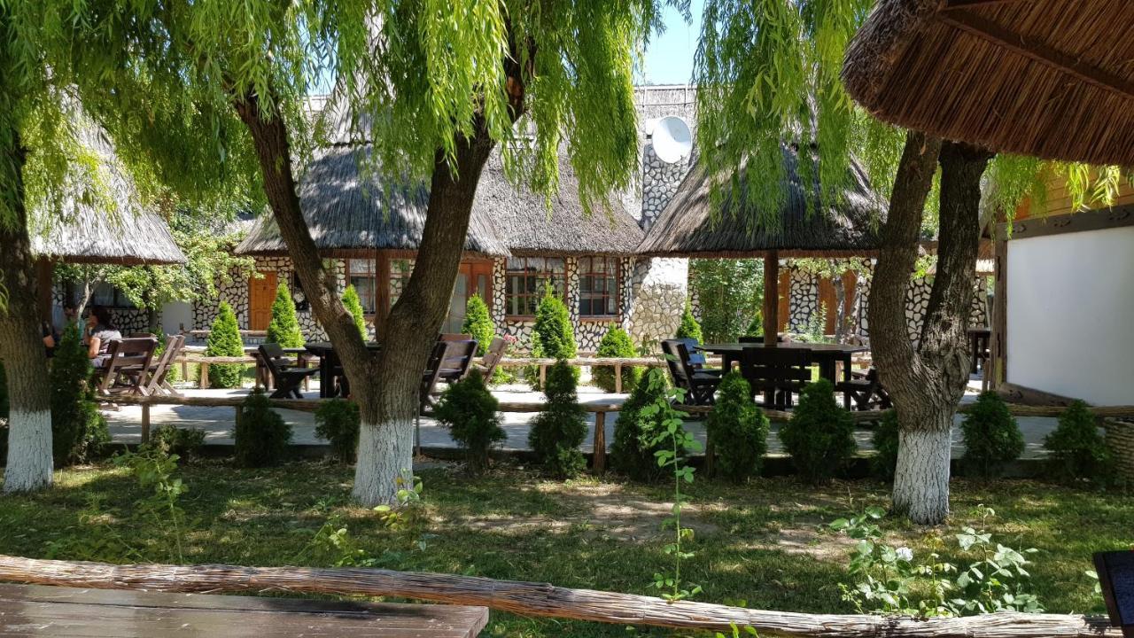 Pensiunea Iubire De Delta " La Traian " Murighiol Buitenkant foto